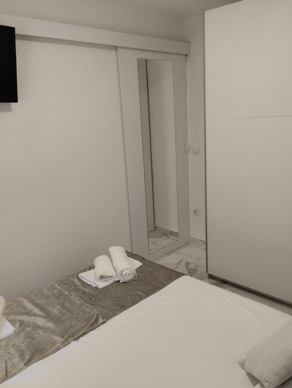 Apartment Sun Vir Szoba fotó